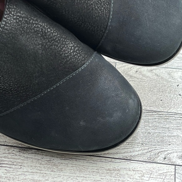 SOLD - Picture 5 of 7